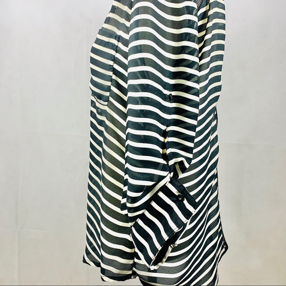 Bongo Sheer Button Up Blouse - Picture 3 of 5